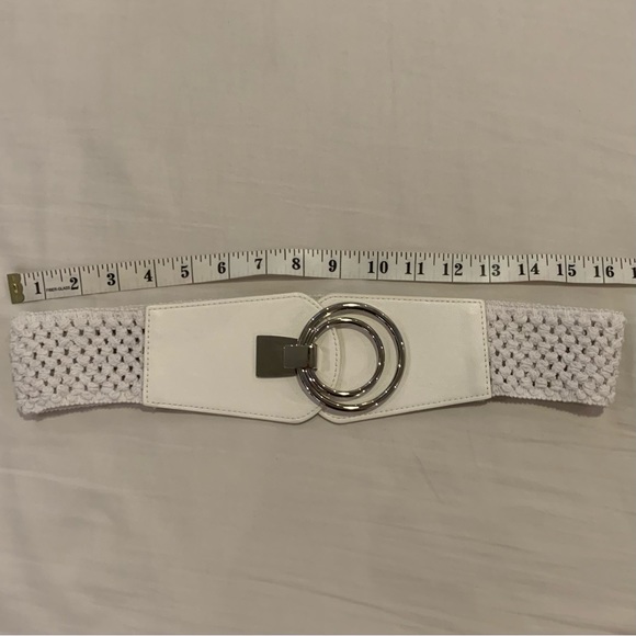 White fashion Belt - size L/XL - Picture 2 of 3